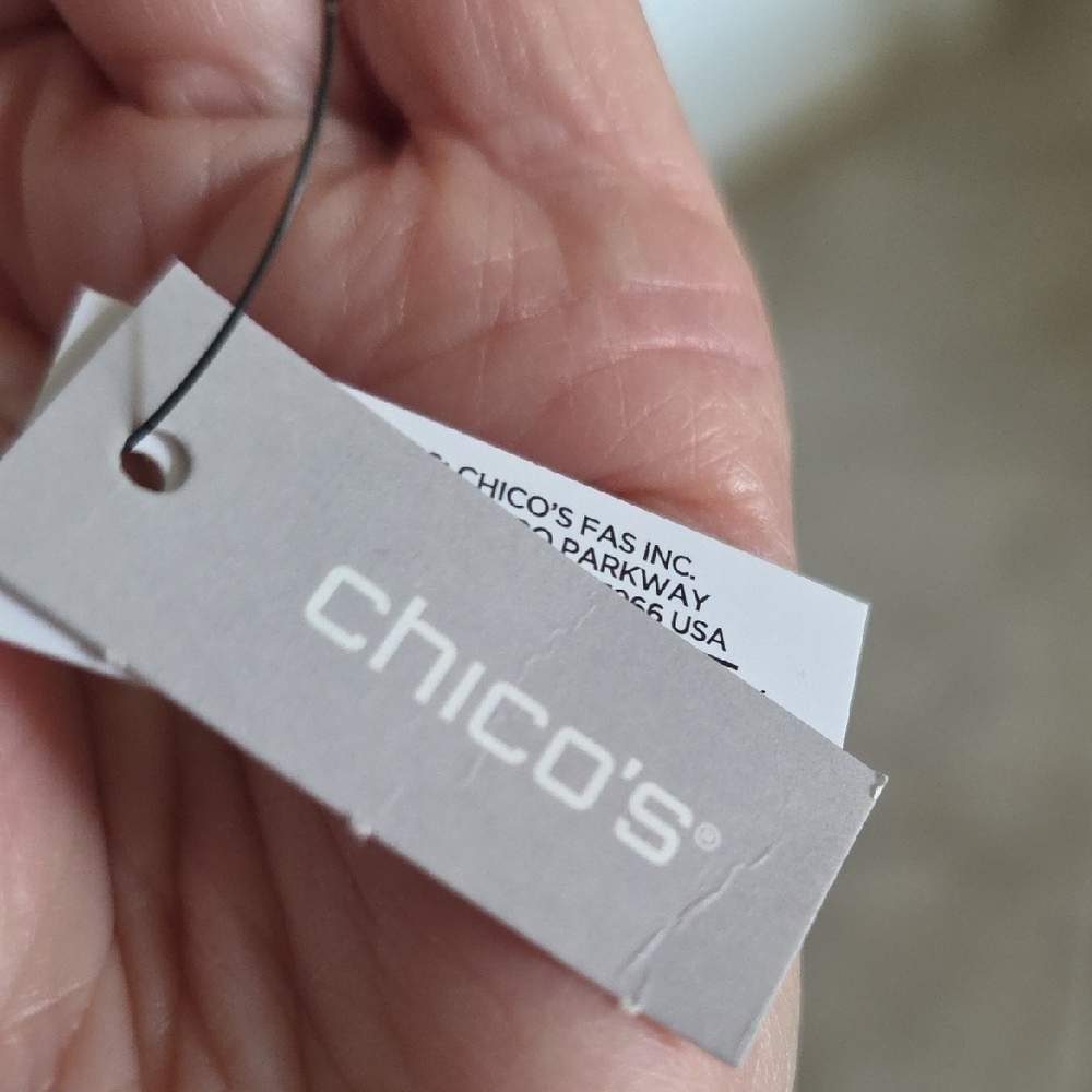 Chico's Aqua Bracelet - Picture 4 of 5